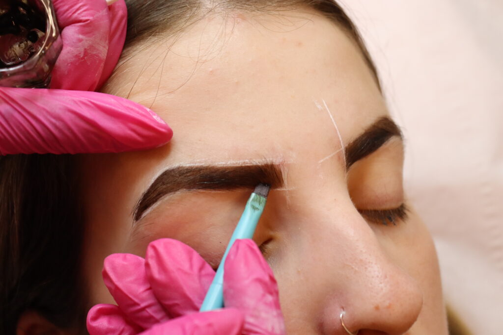 Eyebrow Tint treatment using our Hybrid Stain in Medium Brown.